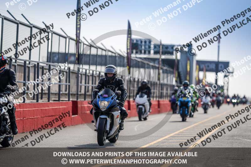 donington no limits trackday;donington park photographs;donington trackday photographs;no limits trackdays;peter wileman photography;trackday digital images;trackday photos